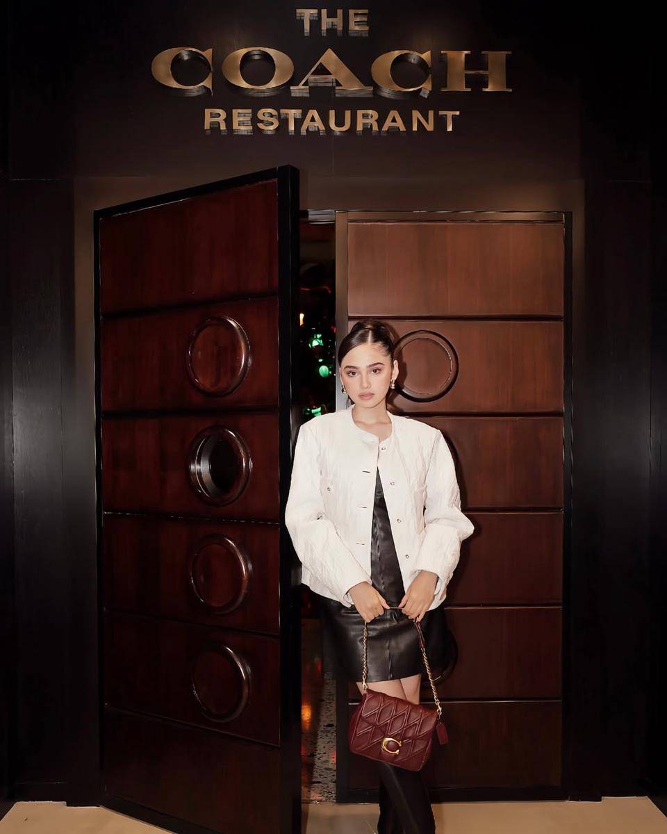ide ootd formal pakai dress ala Syifa Hadju (instagram.com/syifahadju)