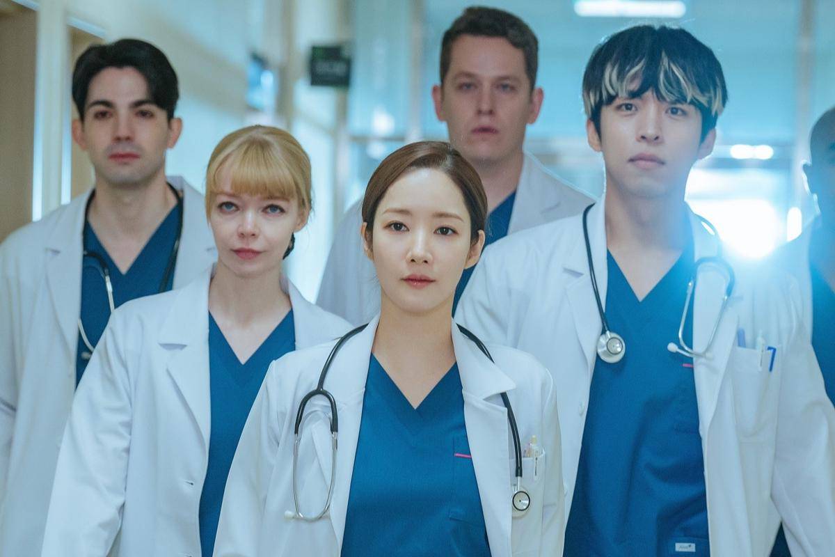 still cuts drama Confidence Queen