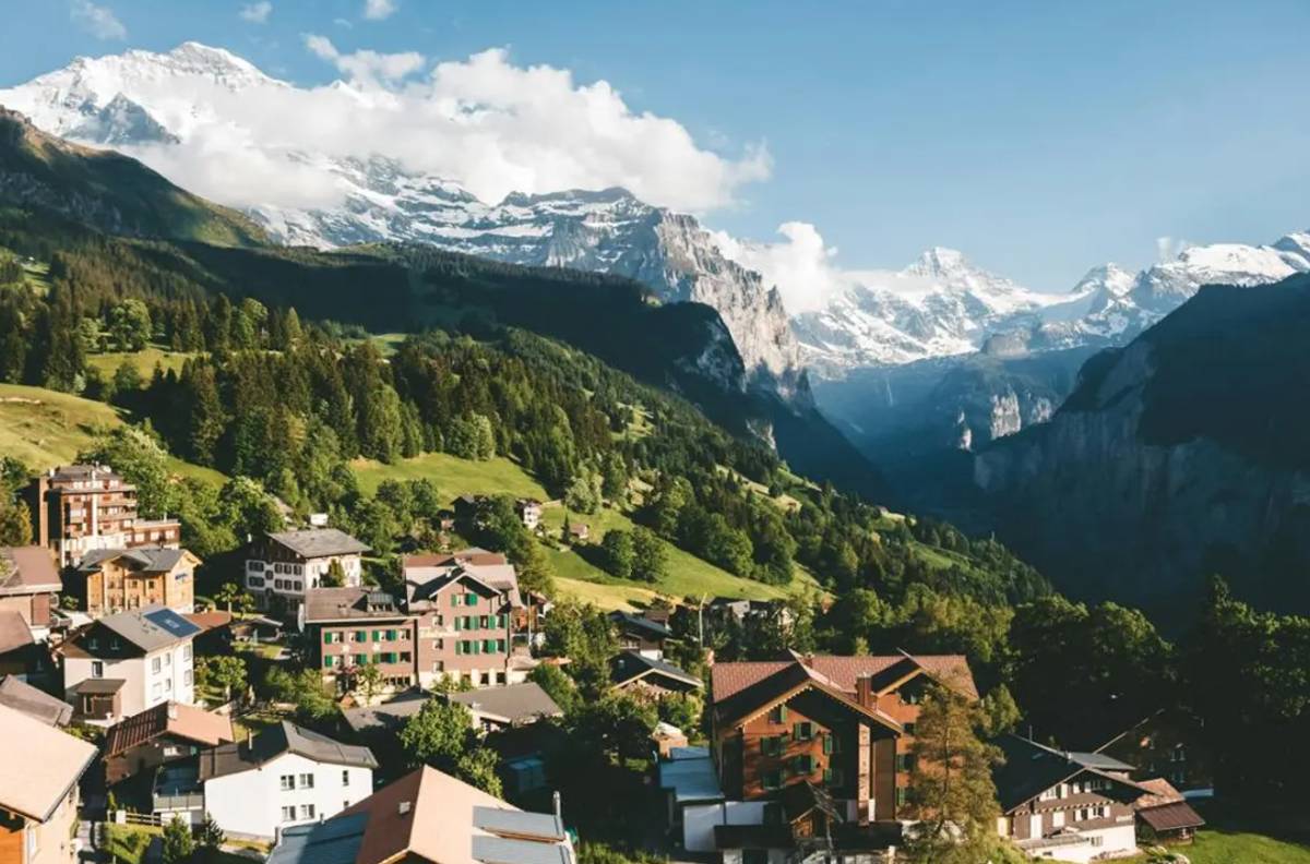 ilustrasi pemandangan di Desa Lauterbrunnen