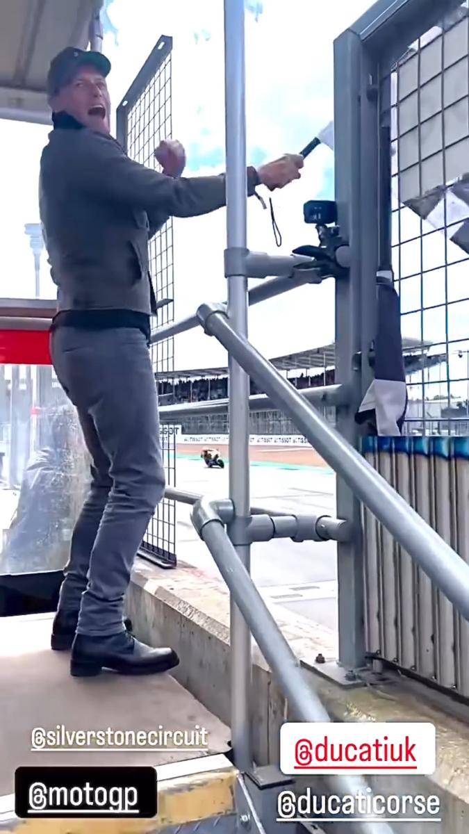 Sam Heughan di MotoGP 
