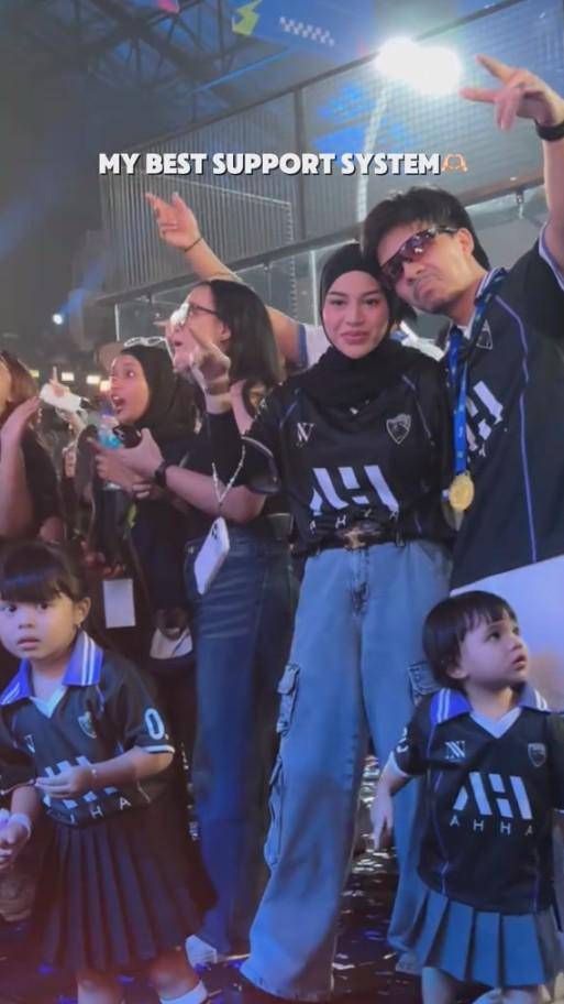 Ameena dan Azura Dukungan Atta Halilintar di Padel Clash (tiktok.com/attahalilintar)
