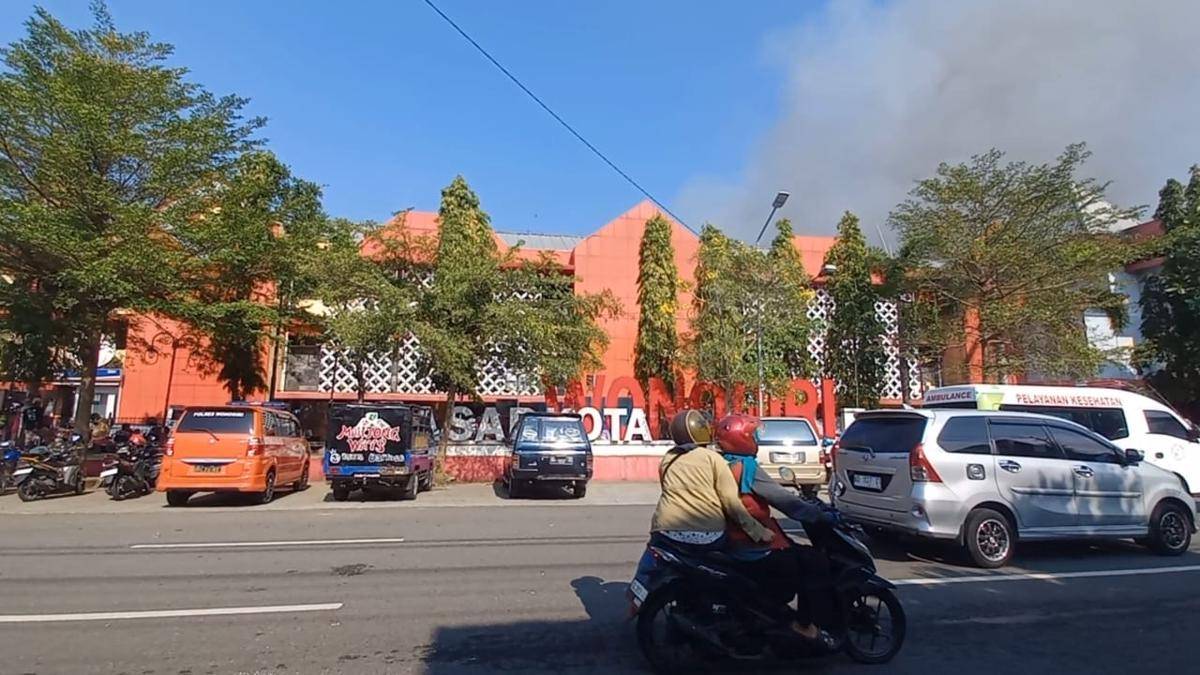 Pasar_Wonogiri.jpeg