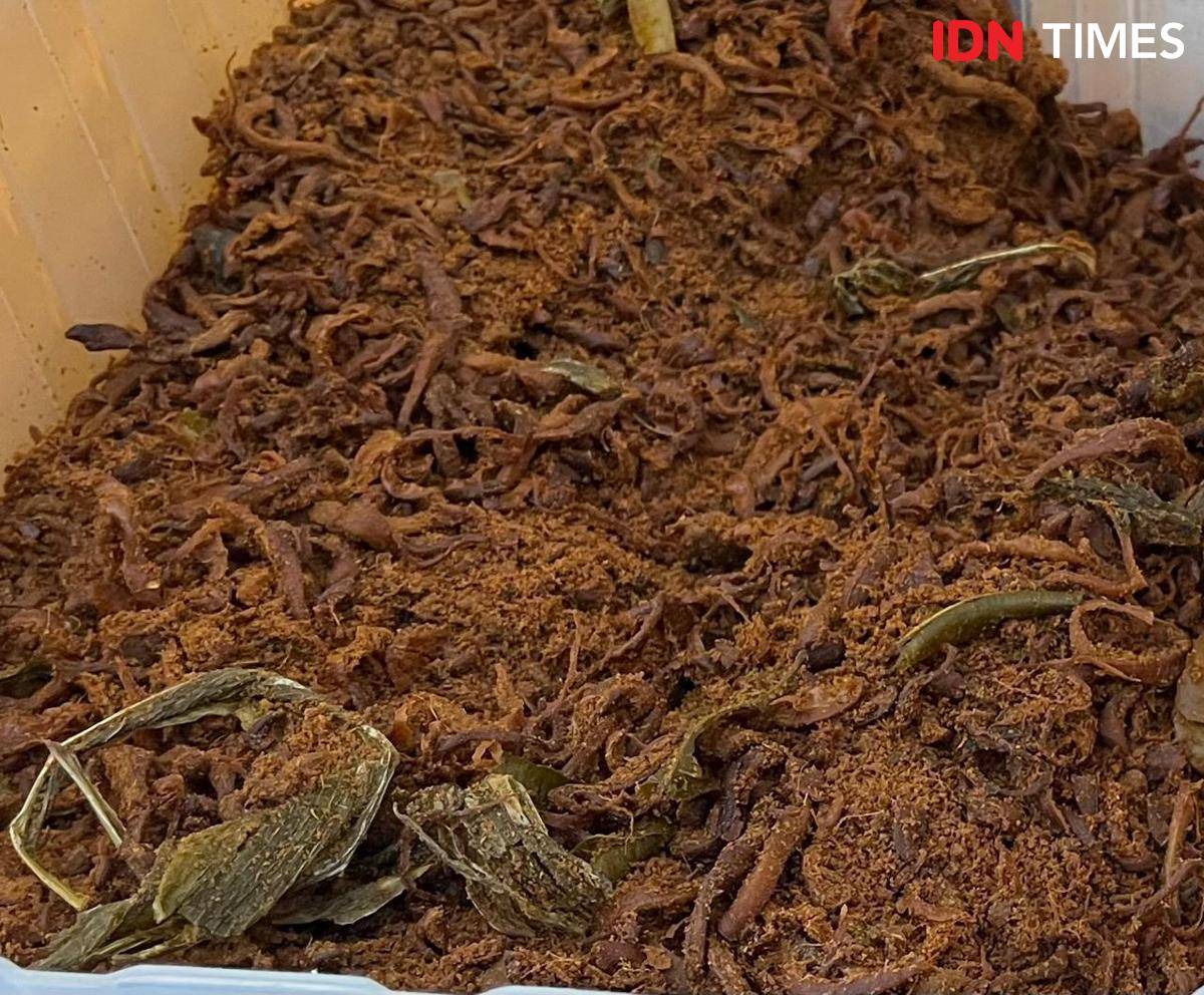 Rendang jamur di Payakumbuh, Sumatra Barat 
