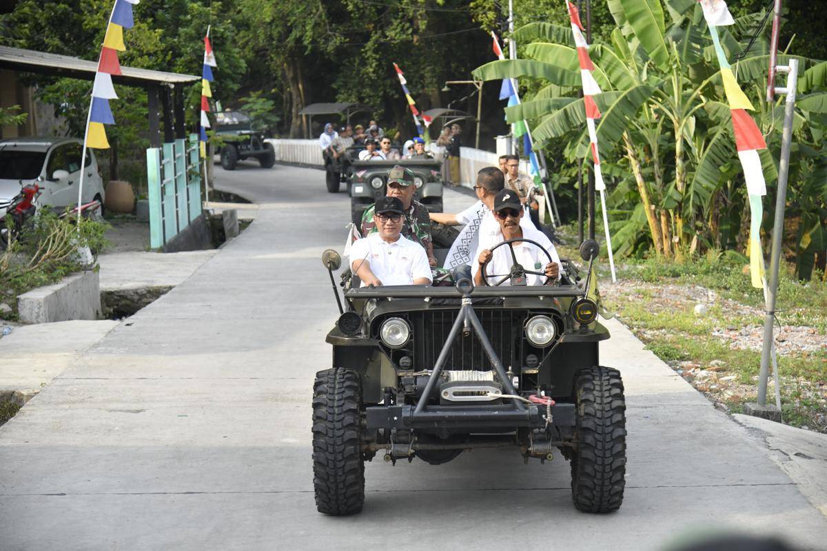 jembatan kaca tinjomoyo, wisata petualangan tinjomoyo, hutan wisata tinjomoyo