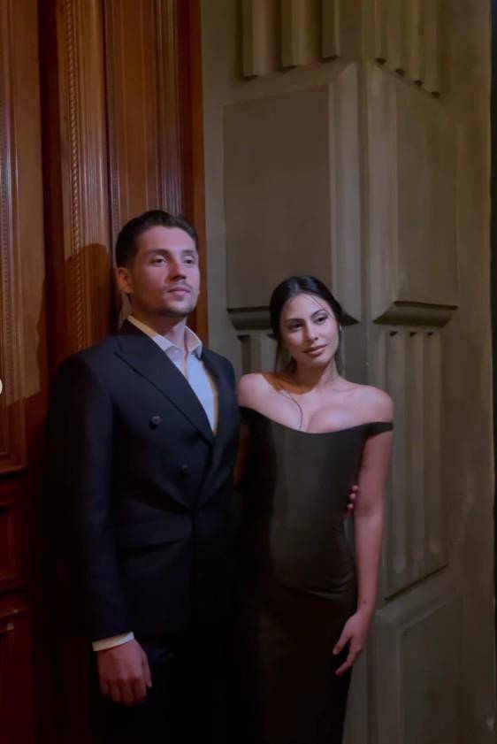 Potret mesra Valerie Thomas dan pacar