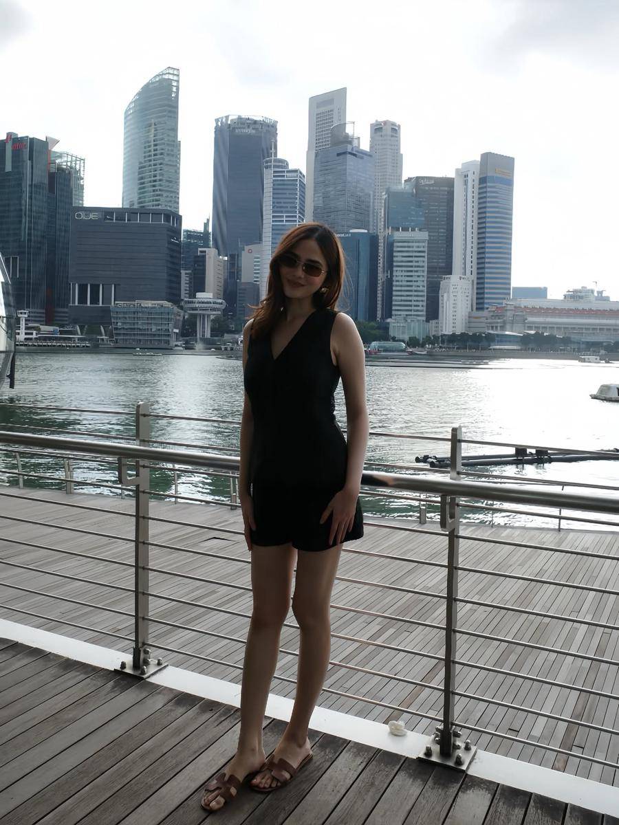 Inspirasi OOTD ala Syifa Hadju (instagram.com/syifahadju)