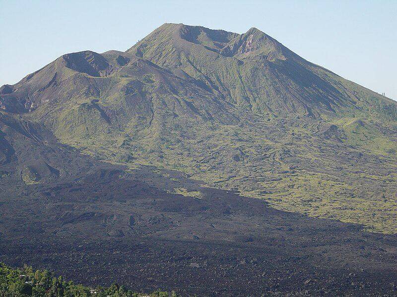 Gunung Batur (wikipedia.org/Gunung Batur) 