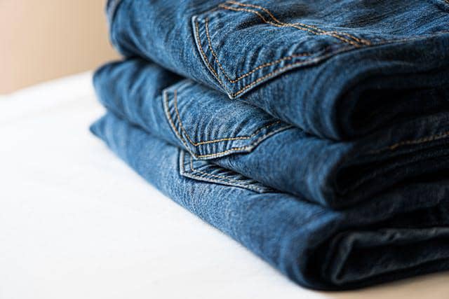 Ilustrasi celana jeans (pexels.com/Castorly Stock)