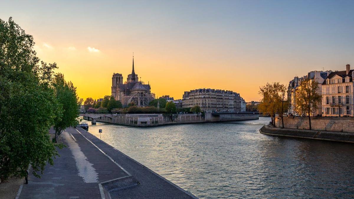 Paris, Prancis 