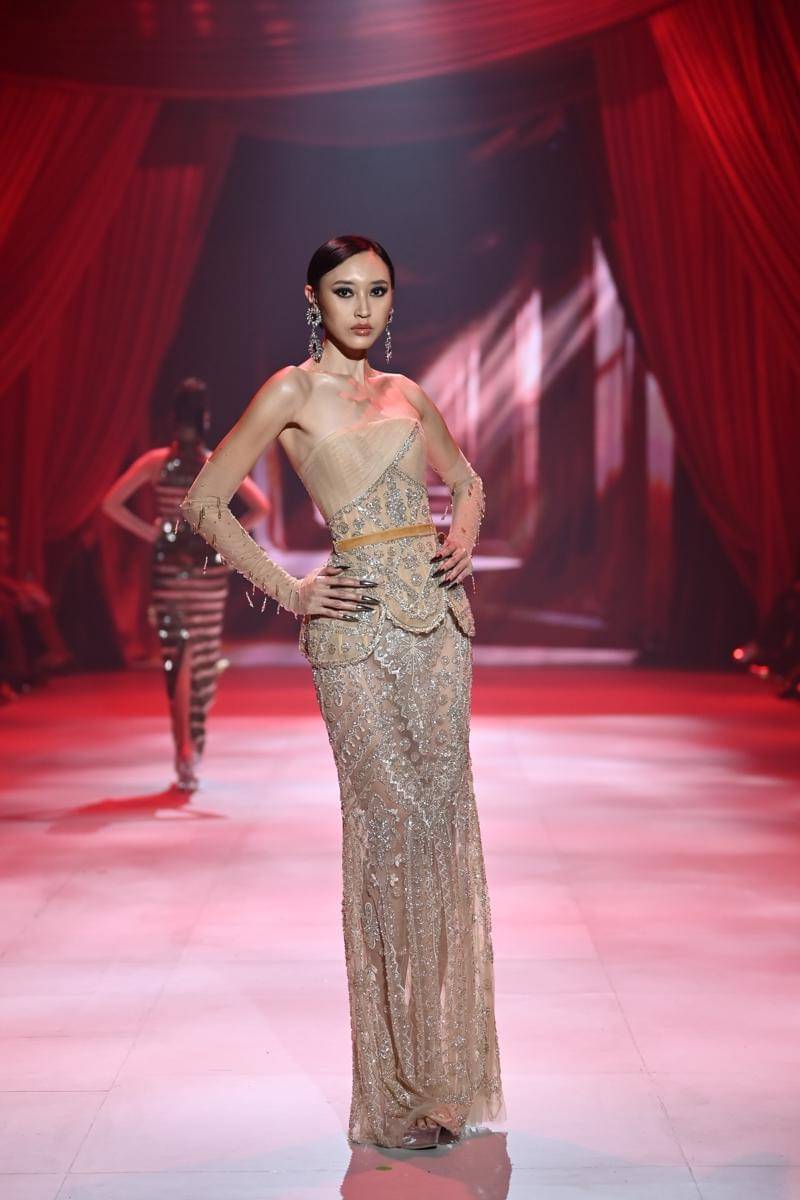 koleksi Ivan Gunawan di Plaza Indonesia Fashion Week 2025 (dok. PIFW)