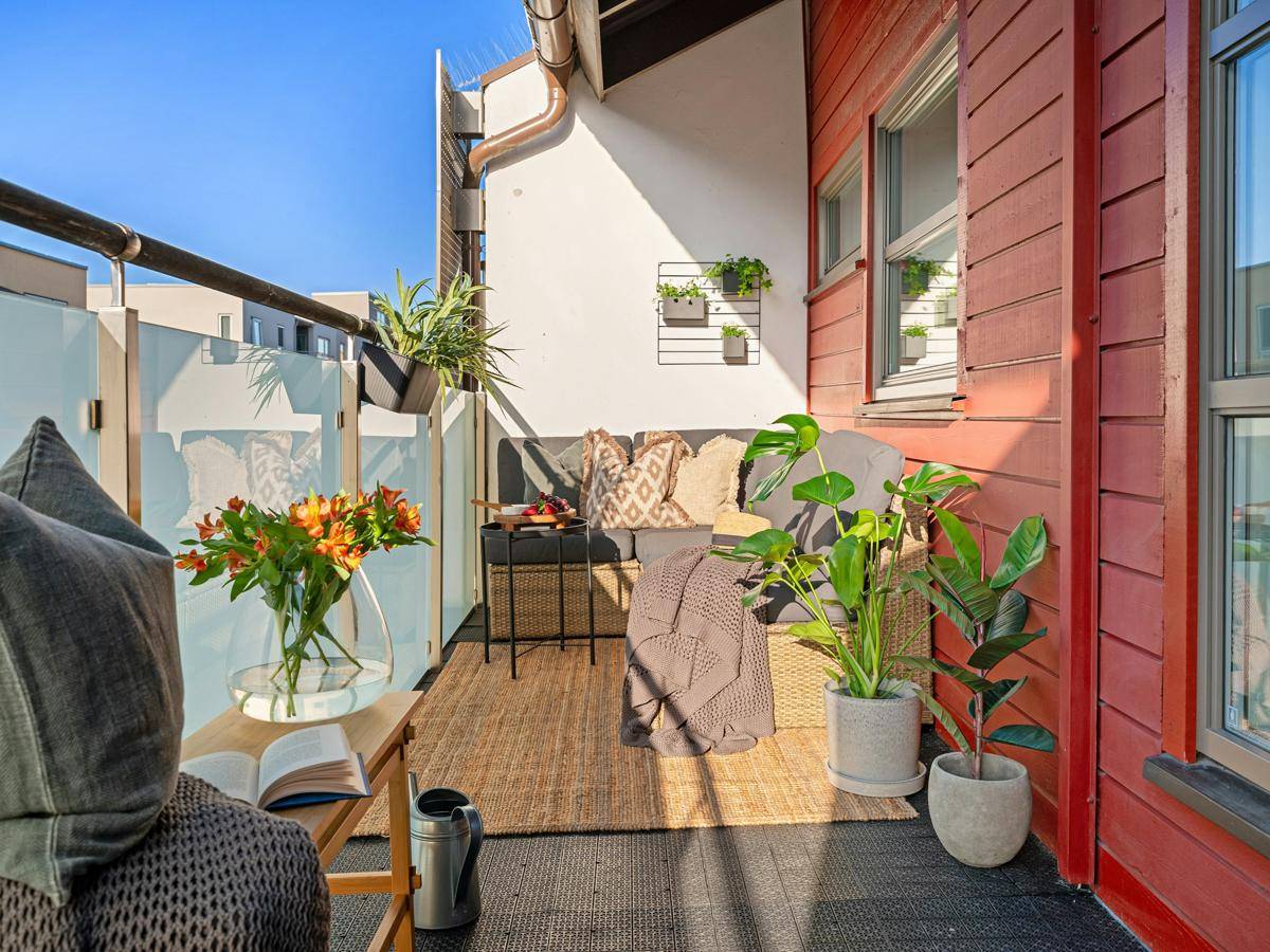 ilustrasi balkon