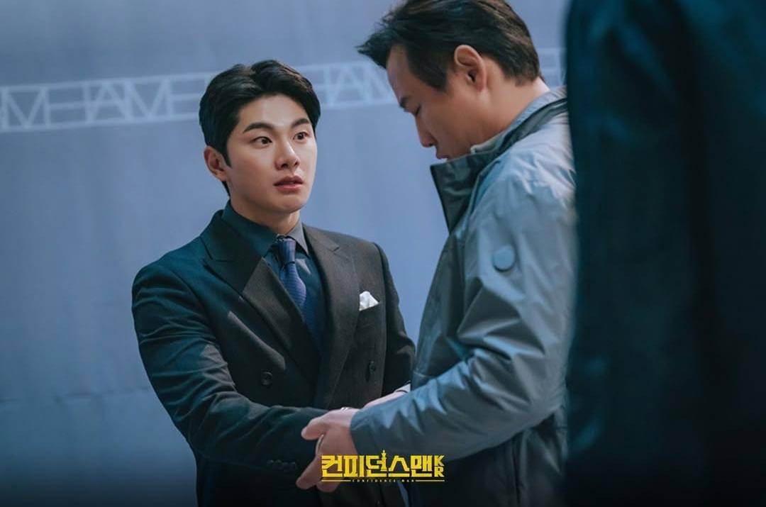 Lee Yi Kyung di drama Confidence Queen (instagram.com/tvchosuninsta)