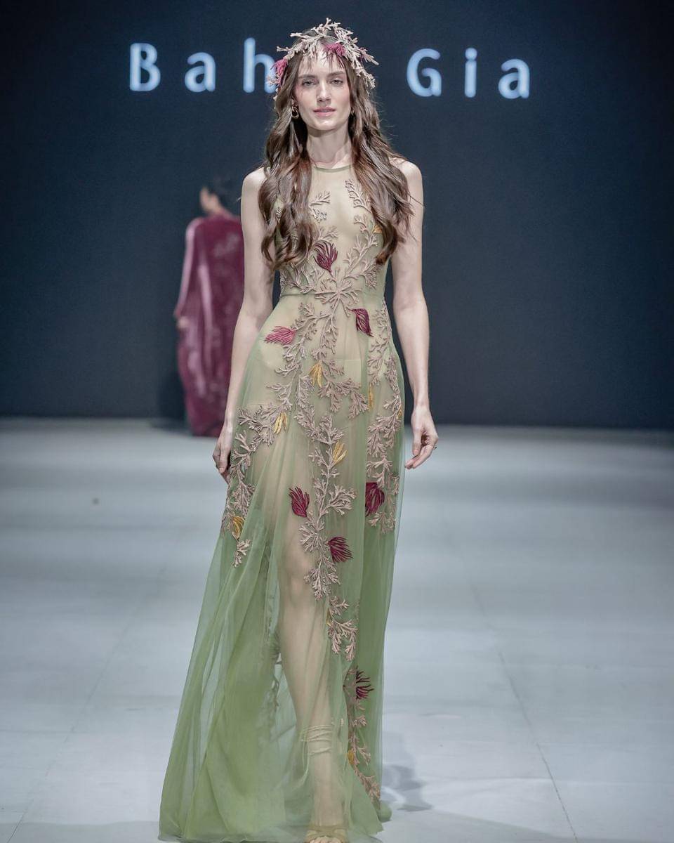 Koleksi Baha Gia di Plaza Indonesia Fashion Week (PIFW) 2025. (dok. PIFW)