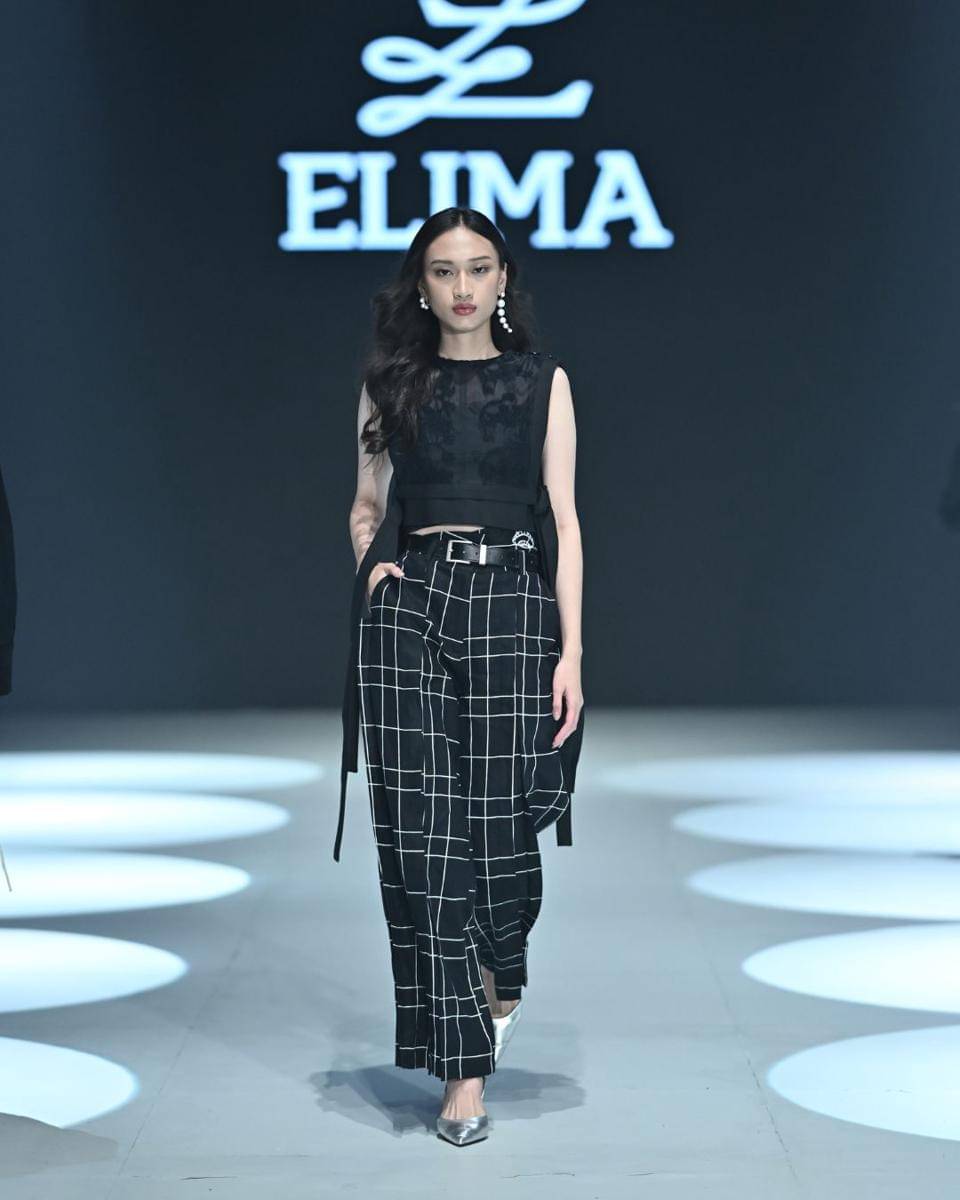 Koleksi ELIMA di Plaza Indonesia Fashion Week (PIFW) 2025. (dok. PIFW)