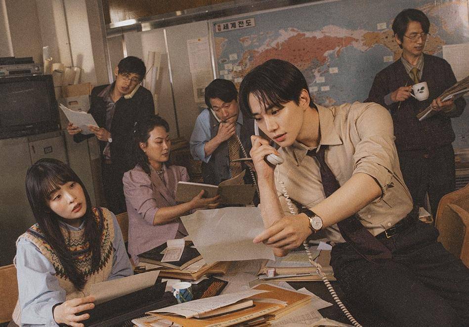 para pemain drama Typhoon Family 