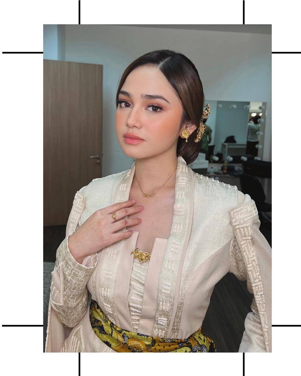 ide hairdo untuk kondangan ala Syifa Hadju (instagram.com/syifahadju)