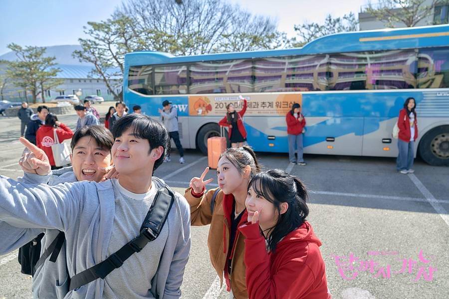 Cuplikan drama Korea To the Moon