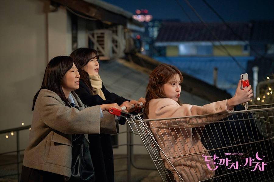 Cuplikan drama Korea To the Moon