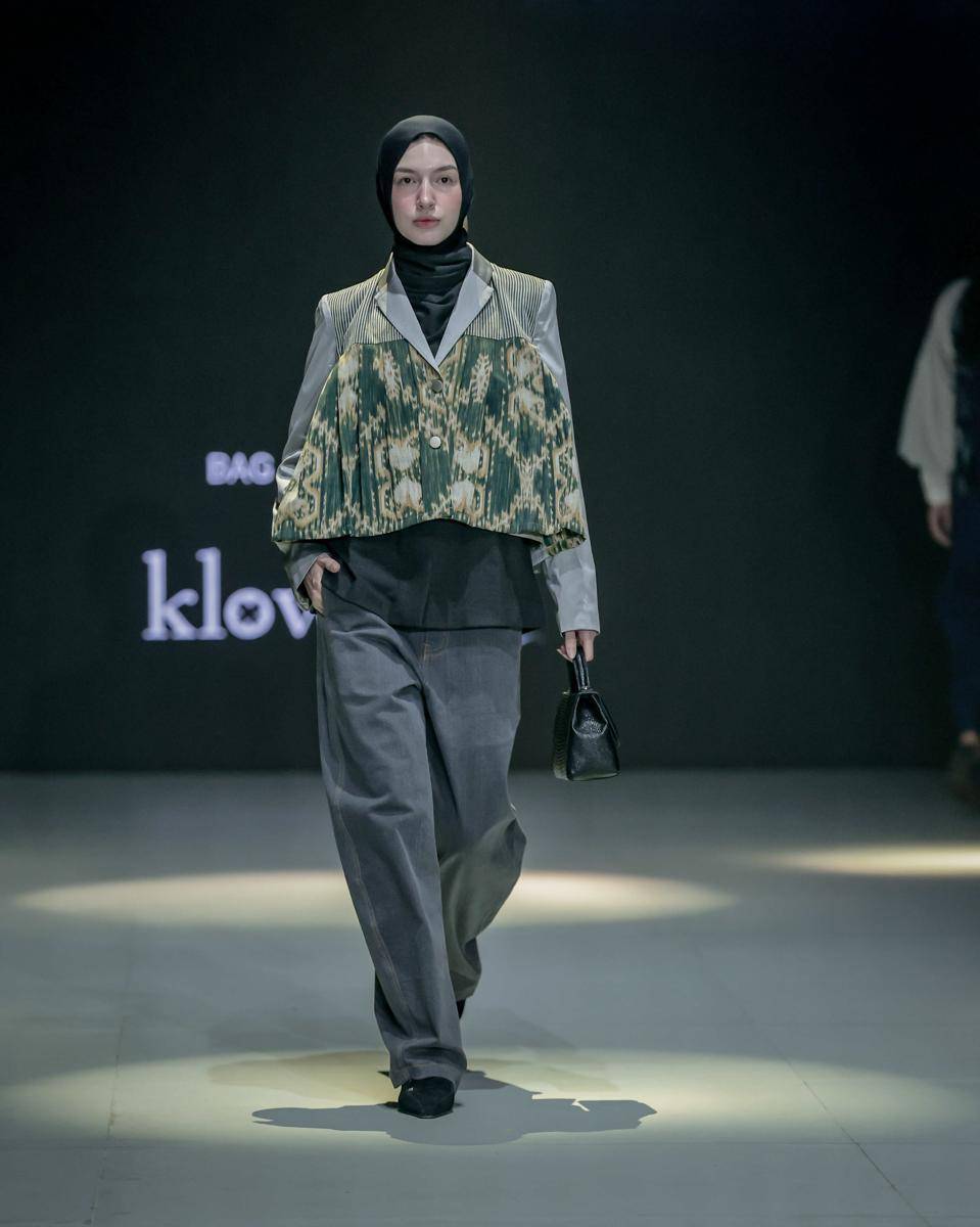 Koleksi CTI X IKYK di PIFW 2025 (dok. rilis)