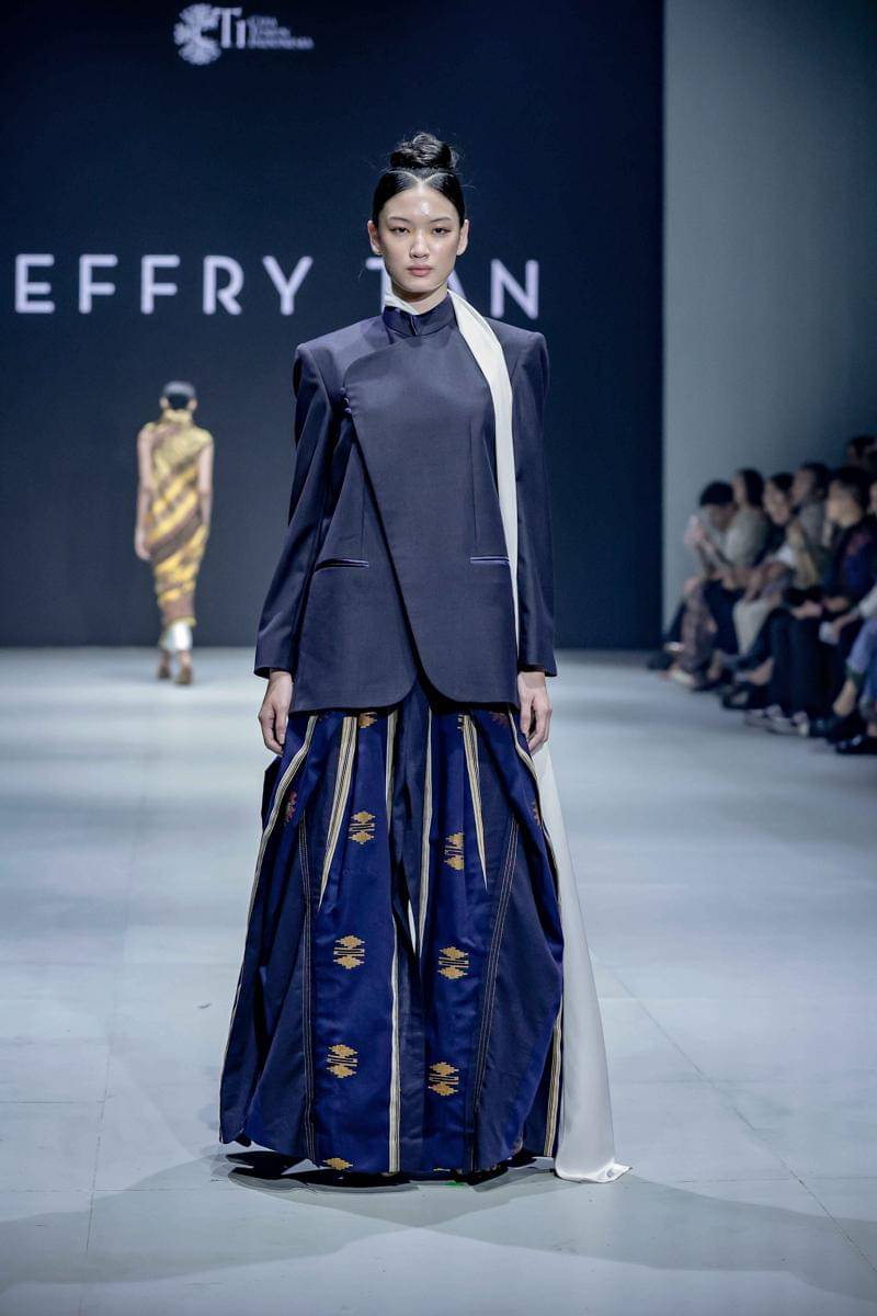 Koleksi CTI X Jeffry Tan di PIFW 2025 (dok. rilis)