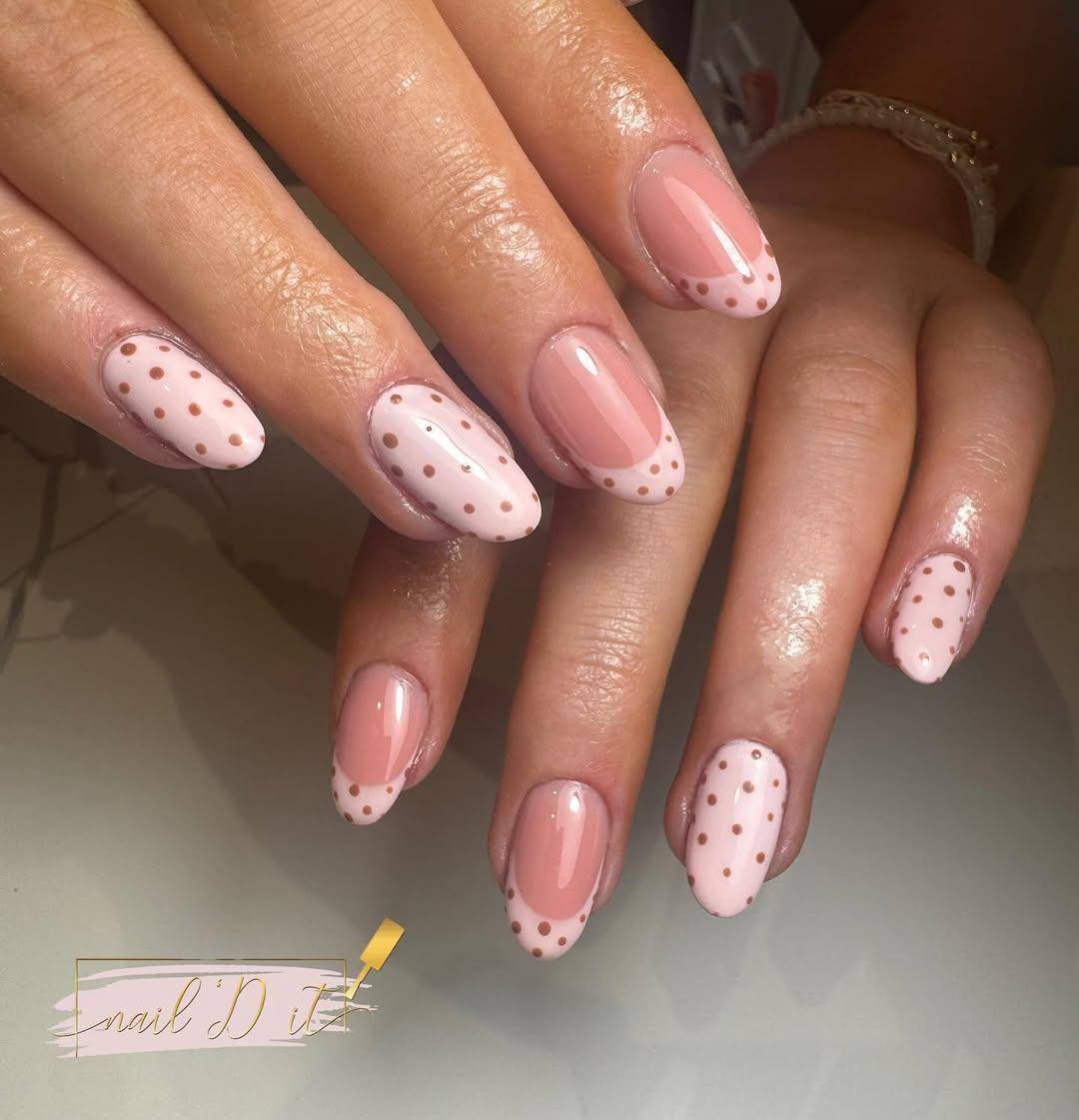ide nail art agar kuku terlihat lebih panjang (instagram.com/naild_it_bylf)