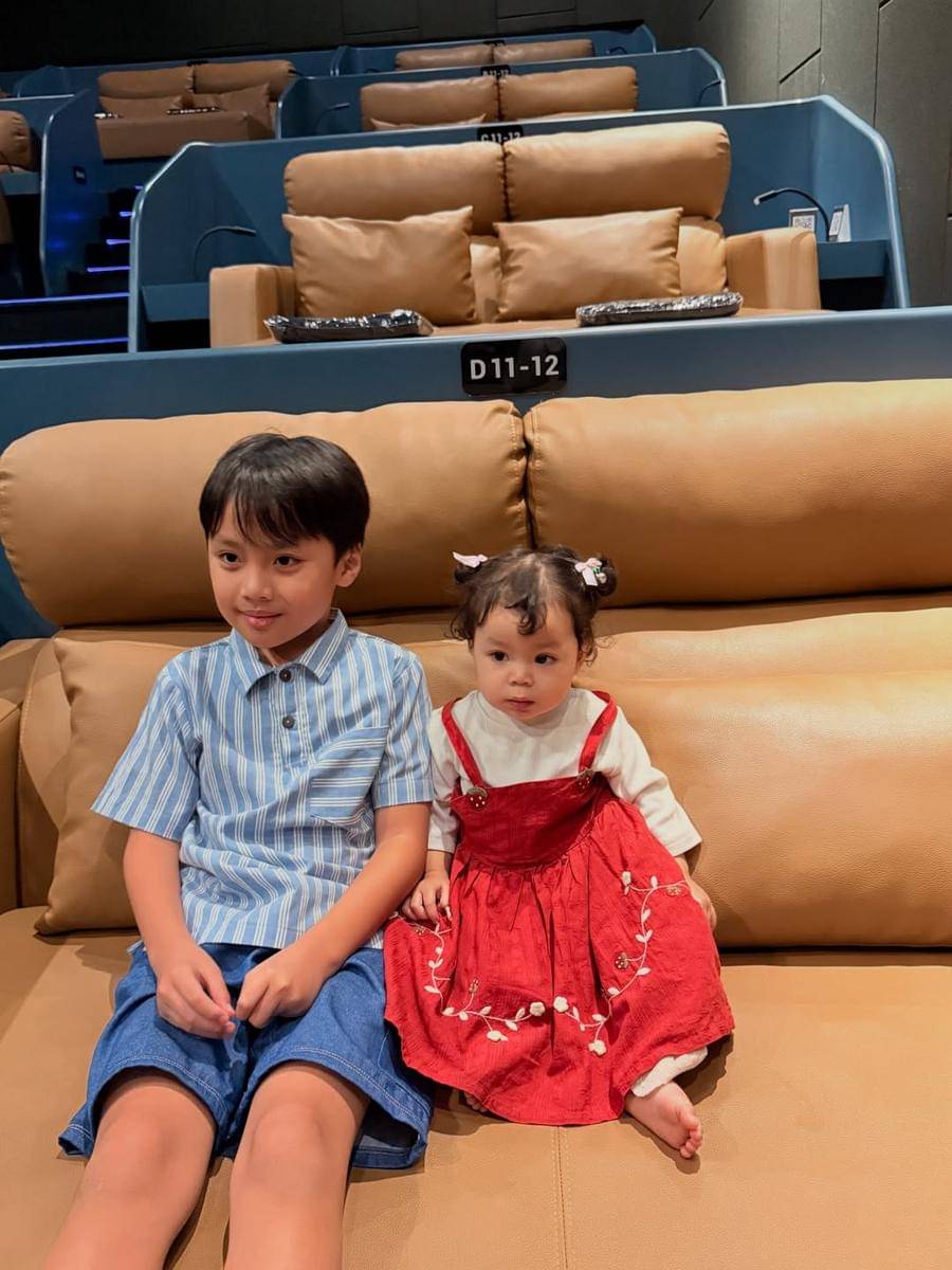 potret buah hati Larissa Chou