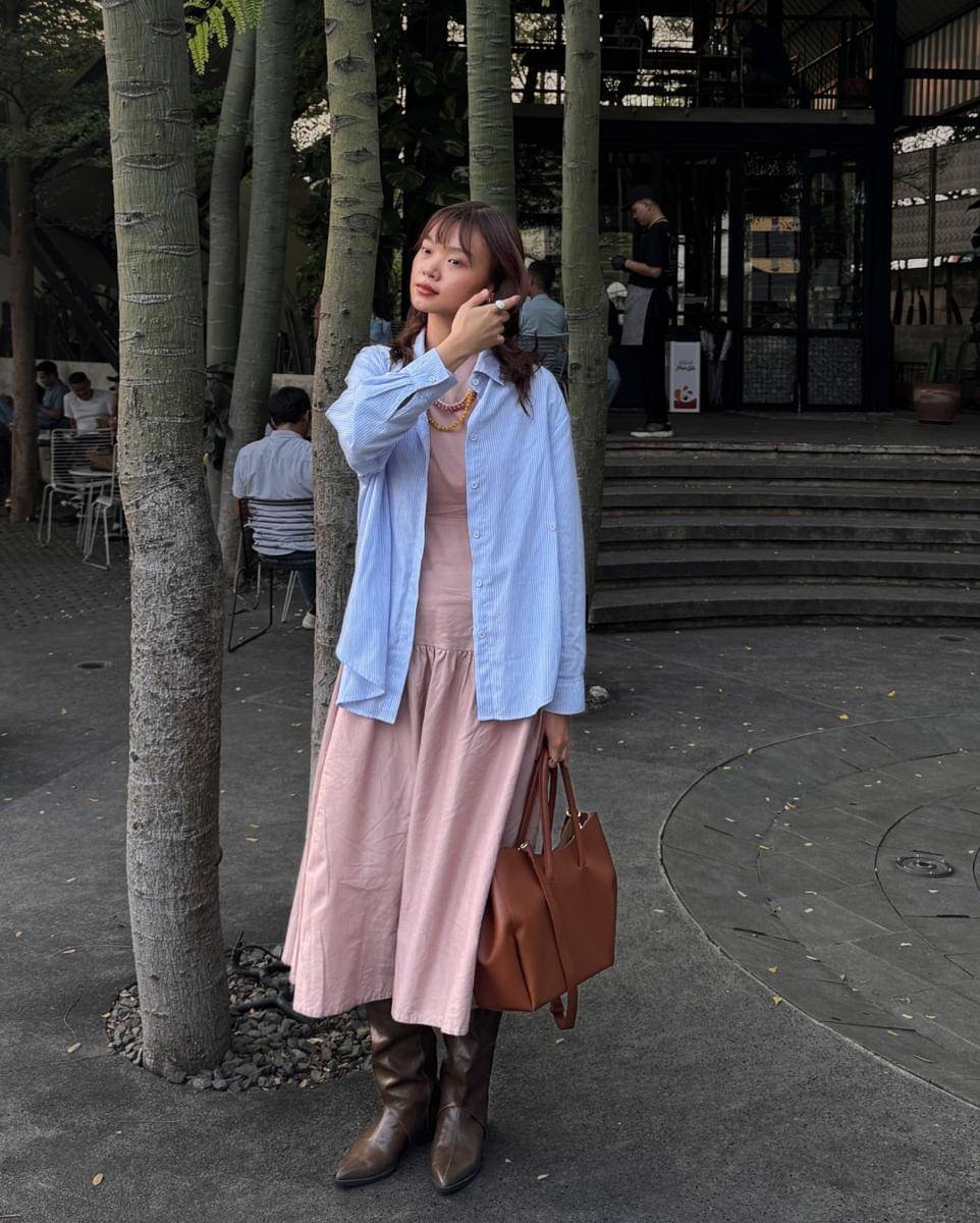 inspirasi outfit kantor stylish dan unik ala influencer (instagram.com/fionathaniel)