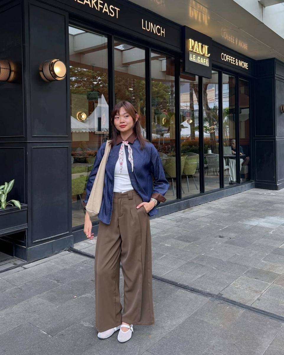 inspirasi outfit kantor stylish dan unik ala influencer (instagram.com/fionathaniel)