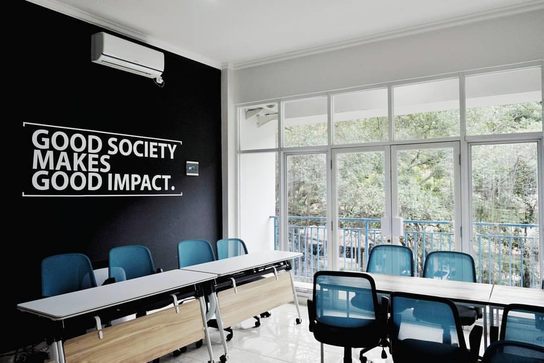 Kemenady Coffee and Co-Working Space