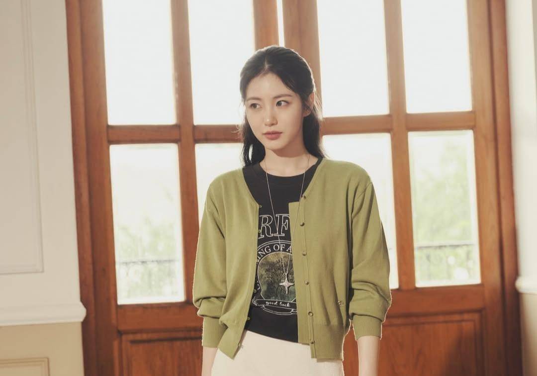 Shin Ye Eun (instagram.com/__shinyeeun)