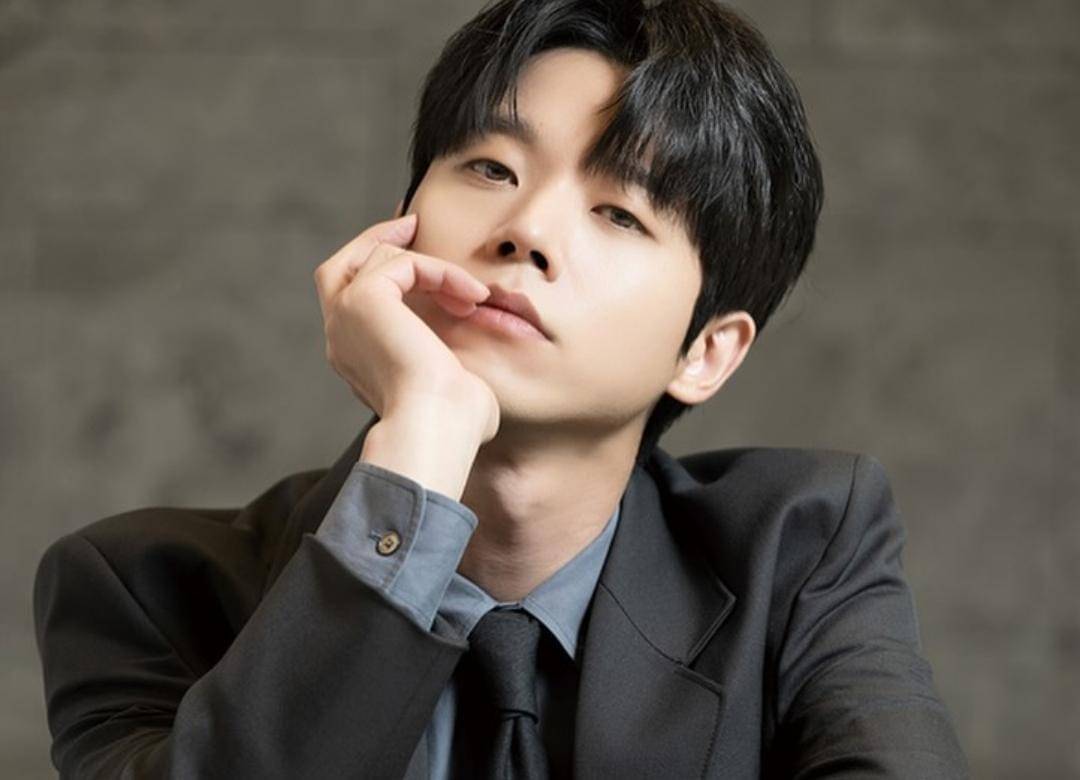 Jeon Sung Woo (instagram.com/0seongwoo0)