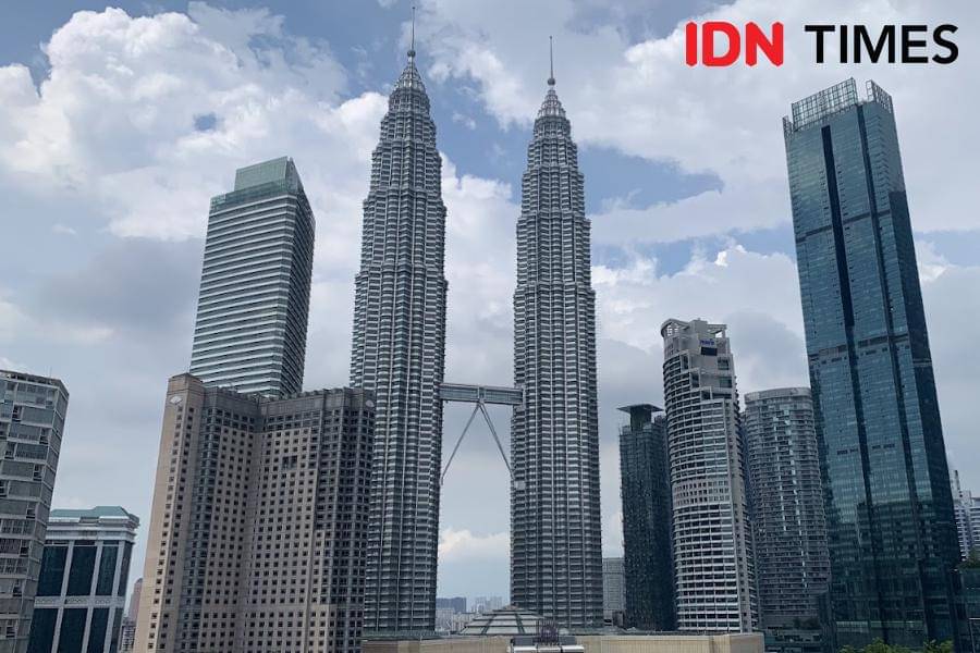 Potret Menara Kembar Petronas di Kuala Lumpur, Malaysia 