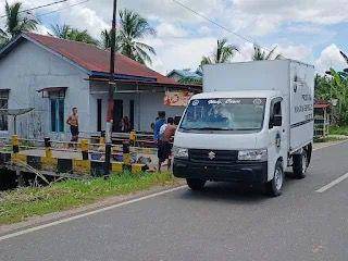 Proses distribusi MBG gagal disalurkan karena kecelakaan. 