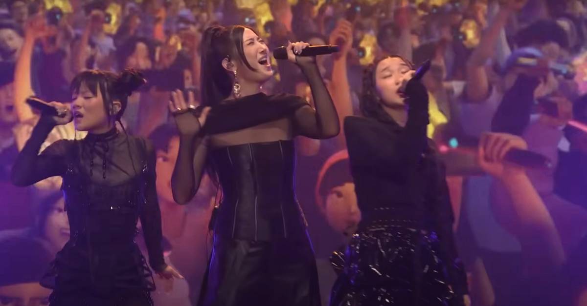 momen HUNTR/X Tampil Live di The Tonight Show Starring Jimmy Fallon