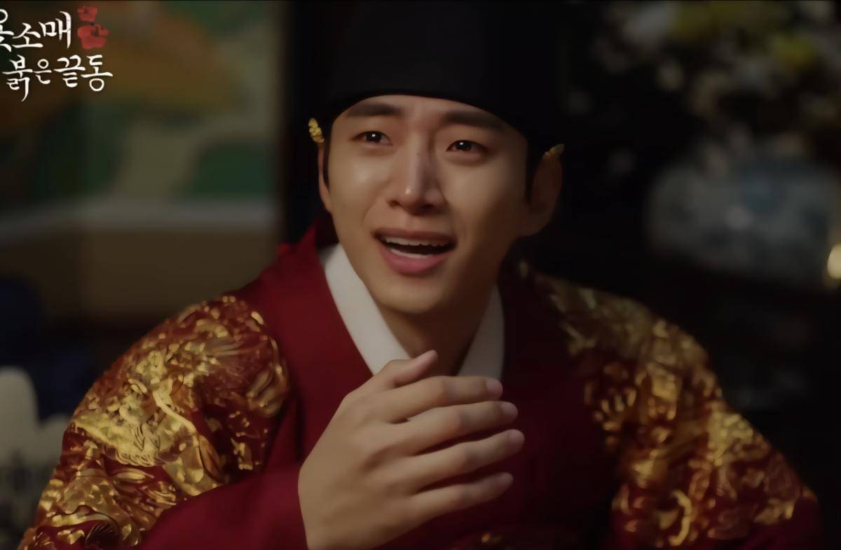 Junho di drama The Red Sleeve (dok. MBC/The Red Sleeve)