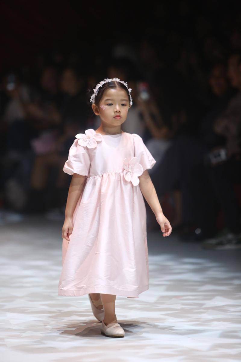 koleksi Kakapo di Plaza Indonesia Fashion Week 2025 (dok. PIFW)