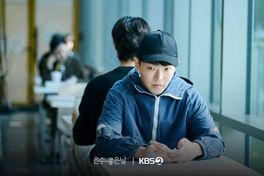 cuplikan drakor Walking on Thin Ice