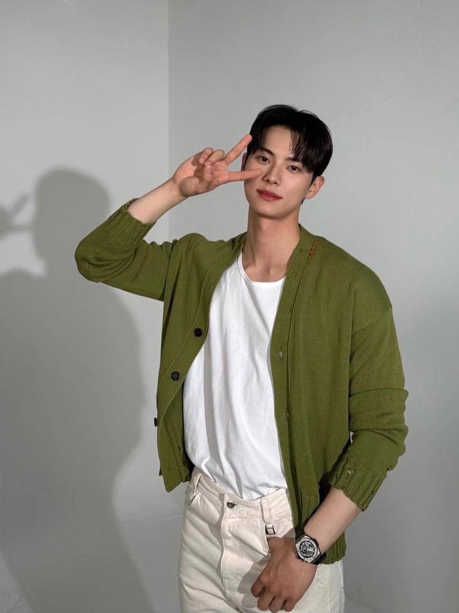 potret Lee Chae Min (instagram.com/l.c.m____)