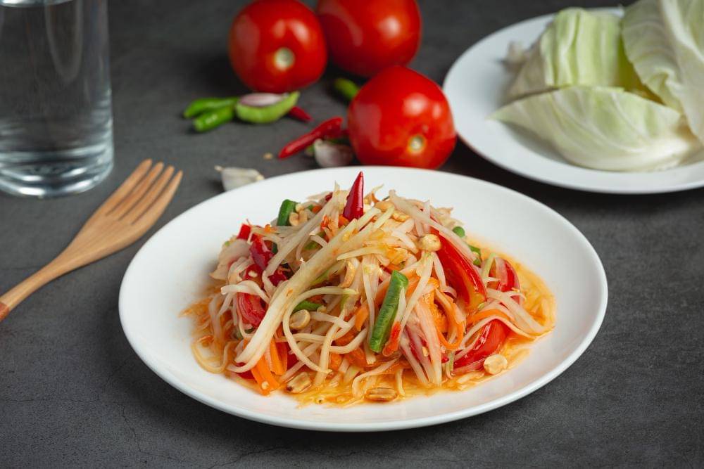 ilustrasi korean spicy salad