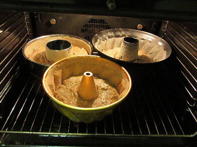 ilustrasi oven adonan (commons.wikimedia.org/Anneli Salo)