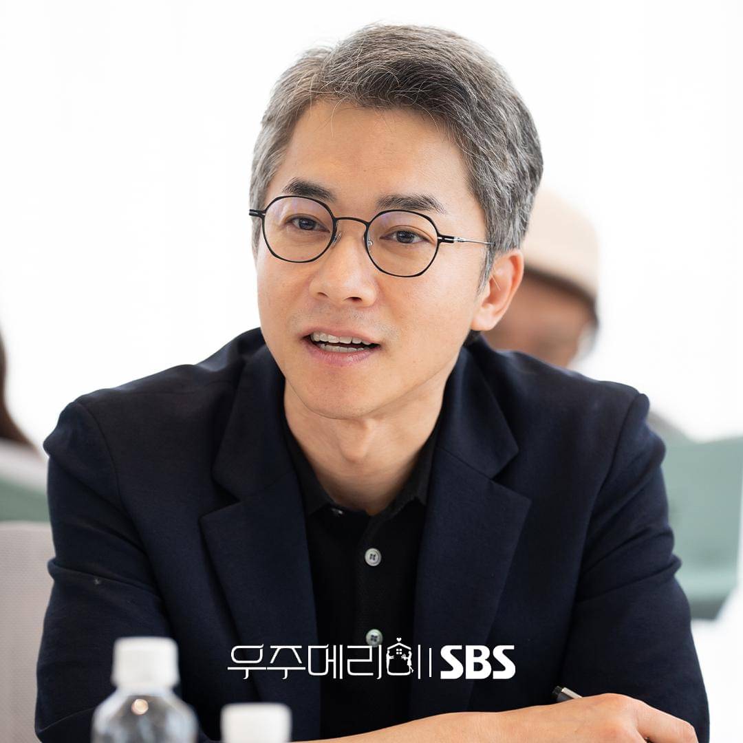 Kim Young Min di pembacaan naskah drama Would You Marry Me (dok. SBS/Would You Marry Me)