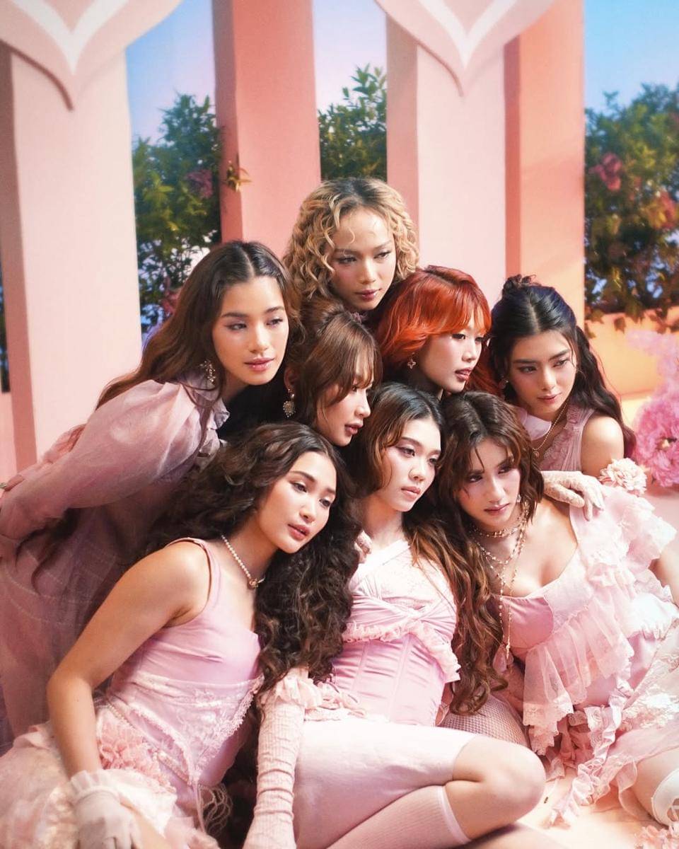 potret BINI (via instagram.com/bini_ph)