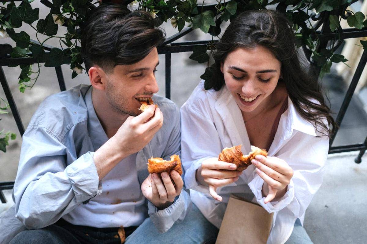Ilustrasi couple (pexels.com/Ron Lach)