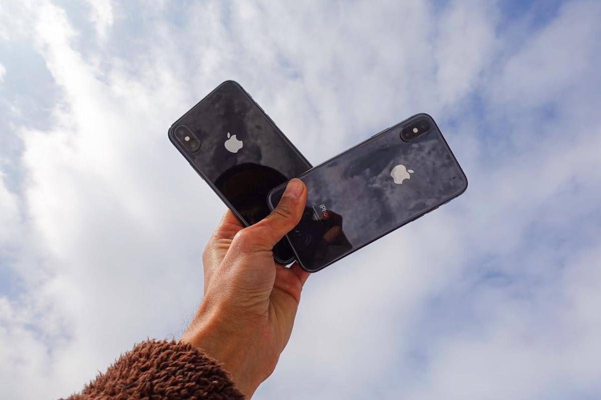 ilustrasi iPhone