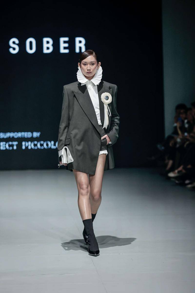 Koleksi Pillar X Jan Sober di PIFW 2025 (Doc. Pillar X Jan Sober)