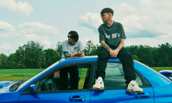 potret Zayn dan Louis Tomlinson (via instagram.com/netflix)