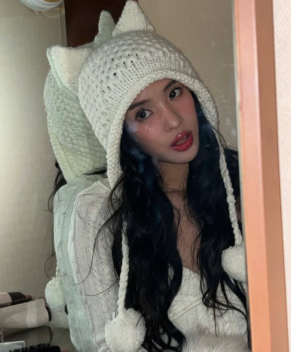 Ide makeup ala member KATSEYE (instagram.com/sophia_laforteza)