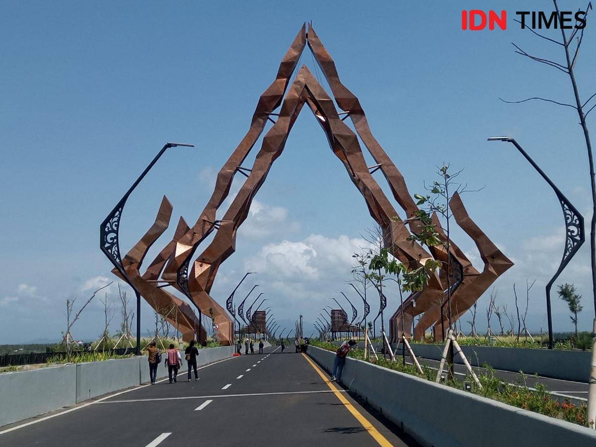 Jembatan Pandansimo Bantul. 