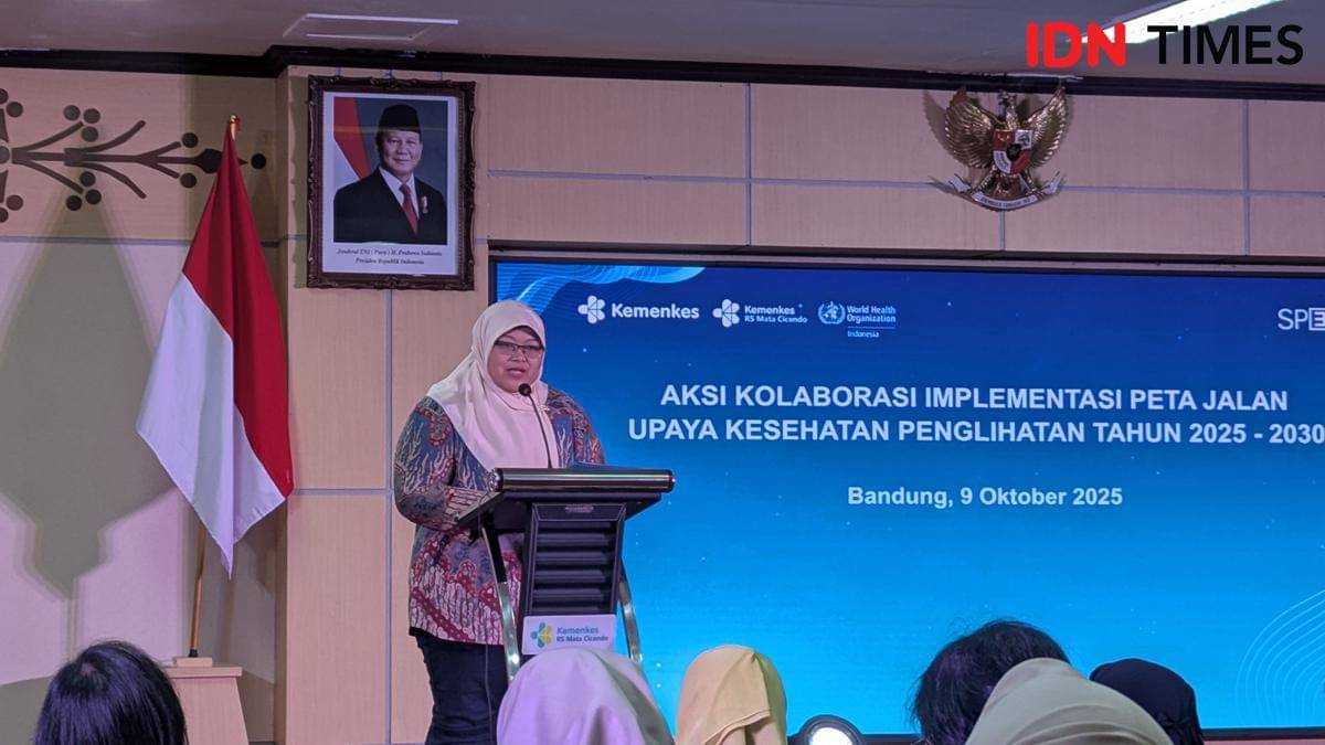 Ketua Tim Kerja Kesehatan Gigi Mulut dan Indra, dr. Prihandriyo Sri Hijranti, M.Epid dalam acara "Deklarasi Aksi Kolaborasi untuk Meningkatkan Akses Terhadap Layanan Kesehatan dan Alat Bantu Penglihatan yang Merata dan Terjangkau" di Bandung, Jawa Barat pada Kamis (09/10/2025).
