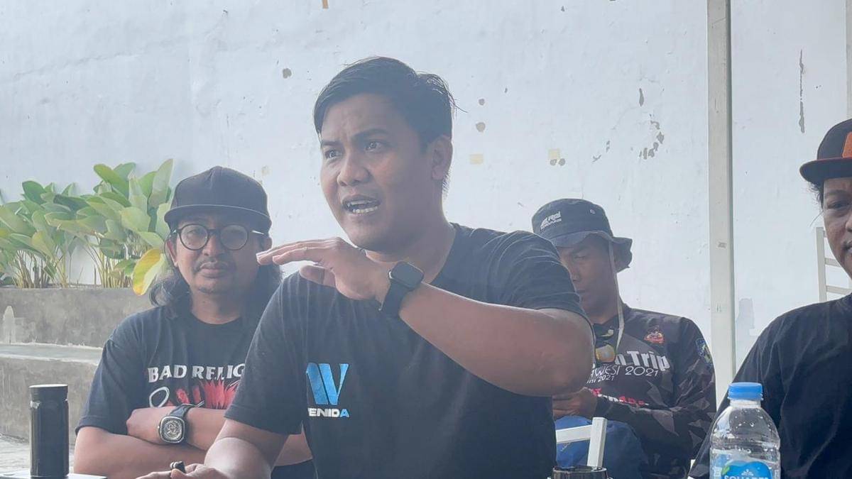 Puluhan jurnalis yang tergabung dalam aliansi ini menyerukan agar pejabat publik lebih berhati-hati dalam berucap di ruang digital serta menghormati proses hukum.